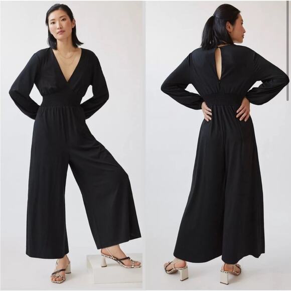 Anthropologie Hutch Wide Leg V Neck Black Jersey Long Sleeve Jumpsuit Large